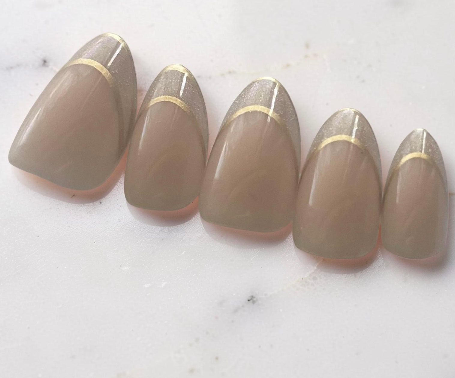 Nude with Cat eye tips